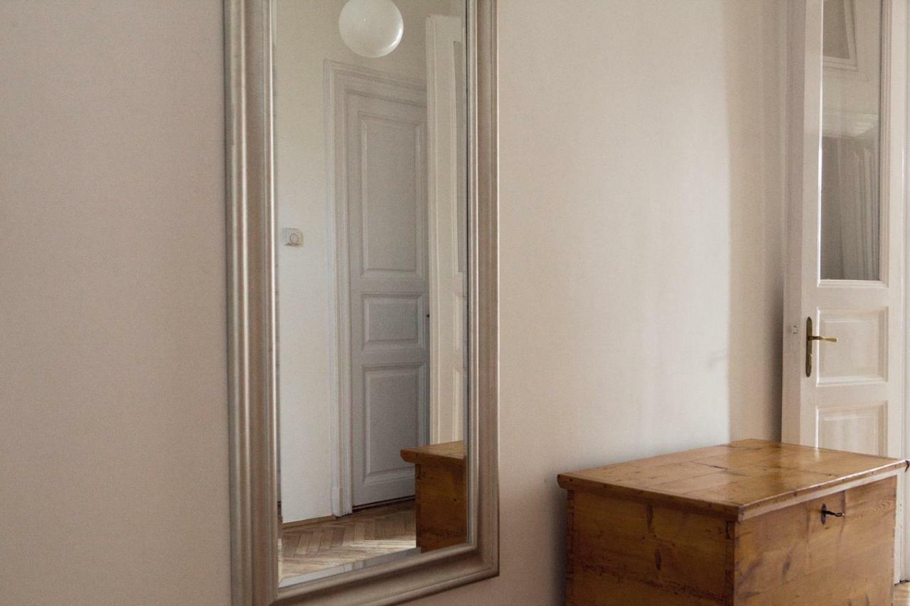Grand Budapest Apartment Luaran gambar